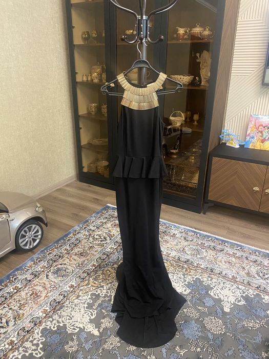 Продам платья