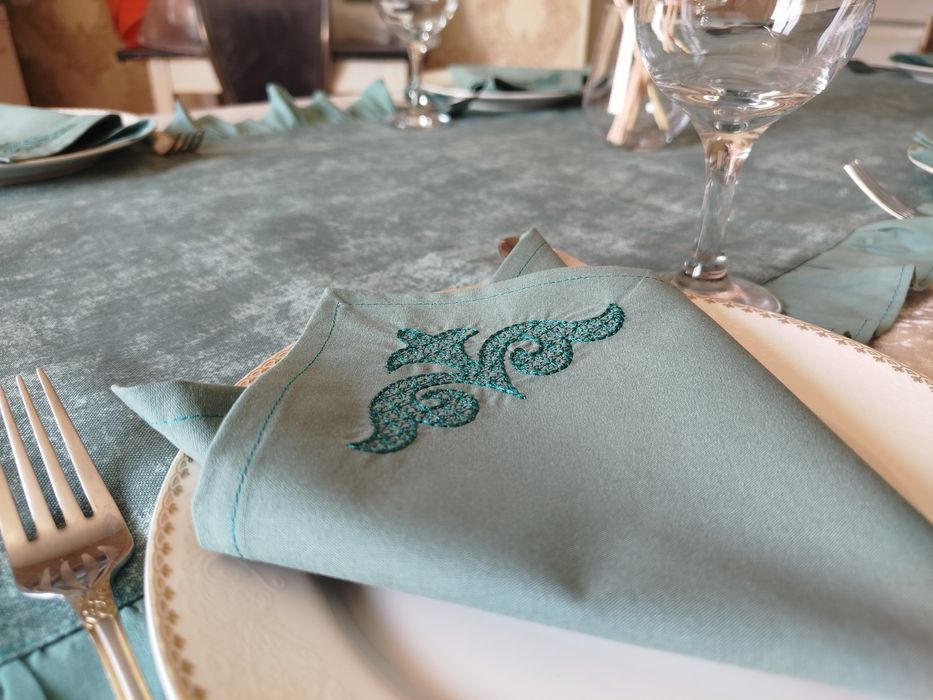 продам 12 персон сервировочный текстиль