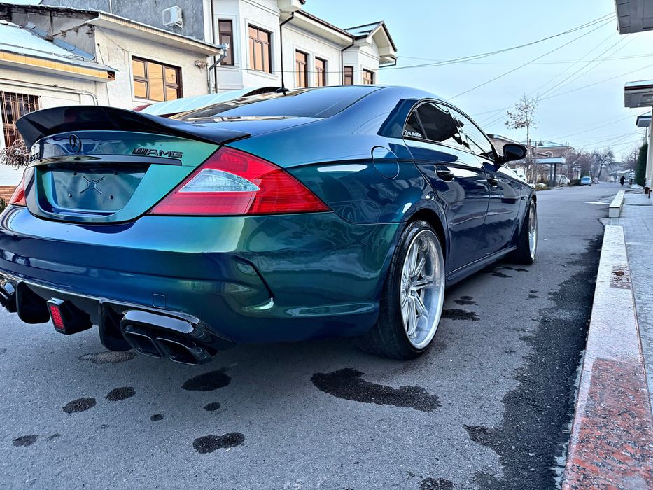 Mercedes AMG CLS 63 Body Kit Banan Состаяние Зор