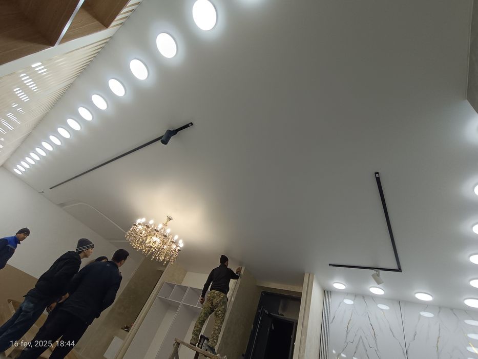 Натяжной потолок