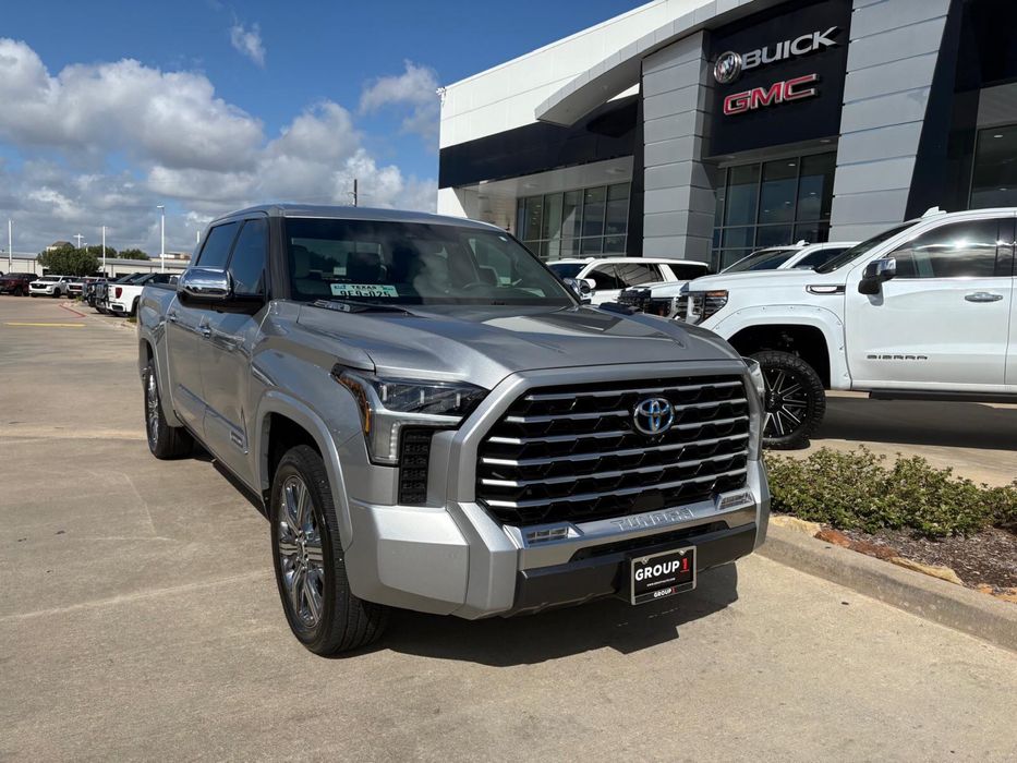 Toyota TUNDRA  Capstone HIBRID 2024