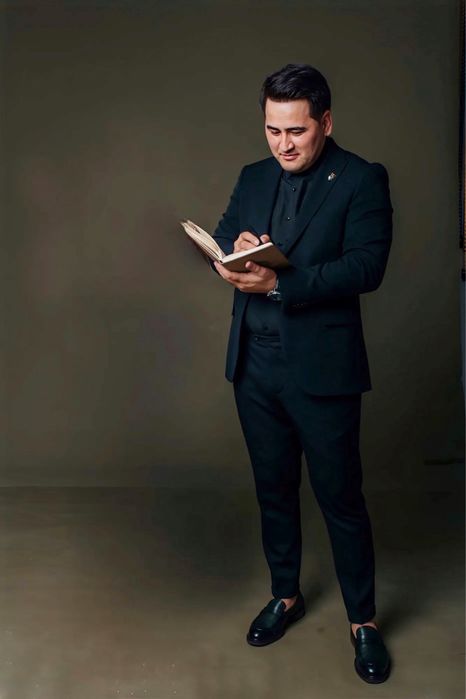 Тамада шоумен ведущий