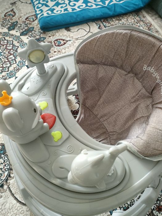 Продам ходунок детский