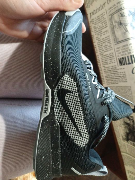 Маратонки 40 номер