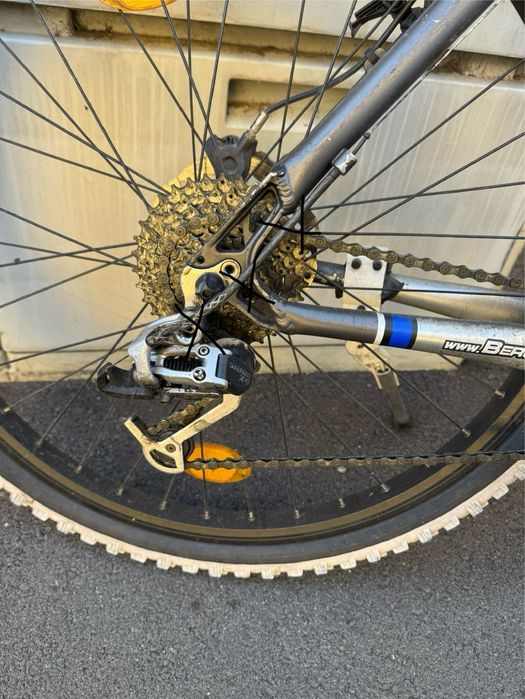 Bicicleta sport Bergamont frane hidraulice pe disc