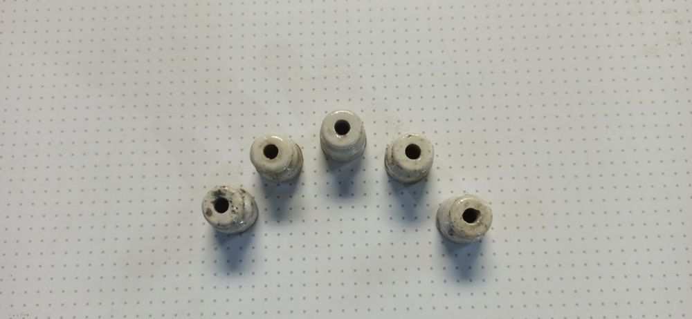 Изоляторы для наружной проводки