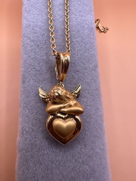 Продам золотую цепочку - прдвеску.