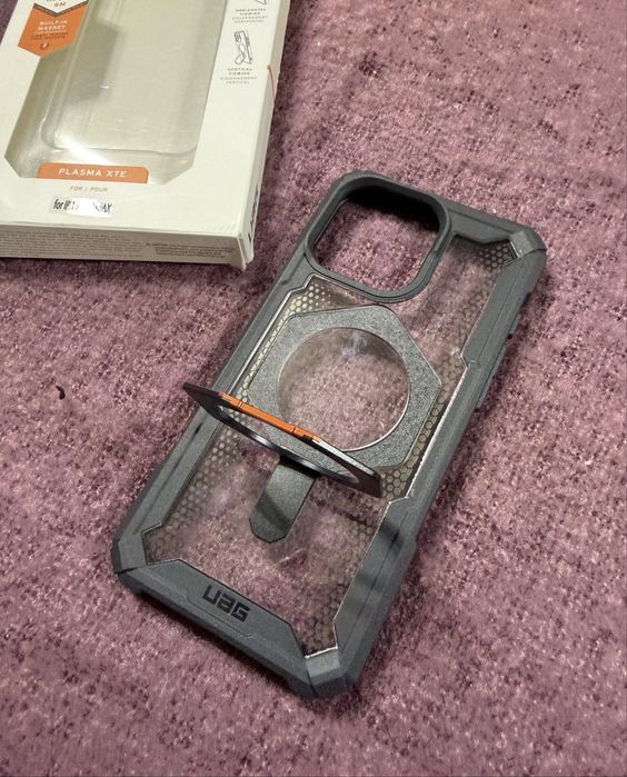 Carcasa Husa UAG iphone 16 pro max noua new
