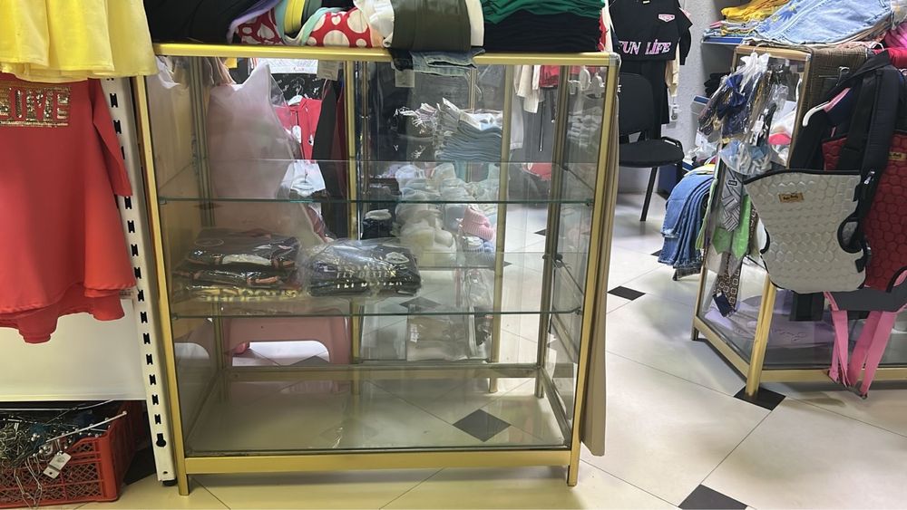 Стол/ стеллаж стеклянный