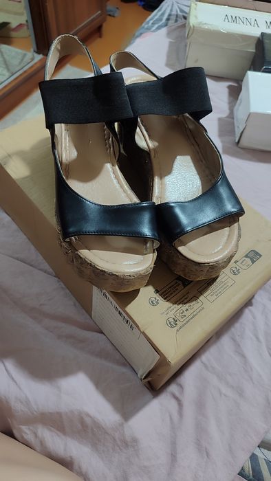 Летние босоножки очень качественные и модные 38р