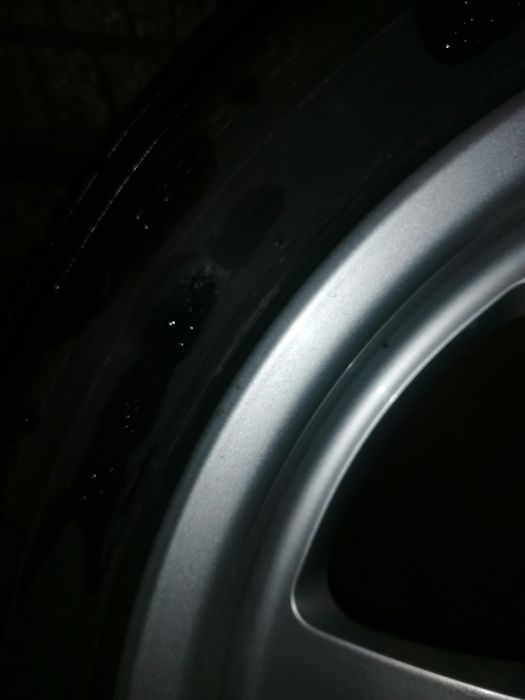 Джанти 17 със чисто нови зимни гуми