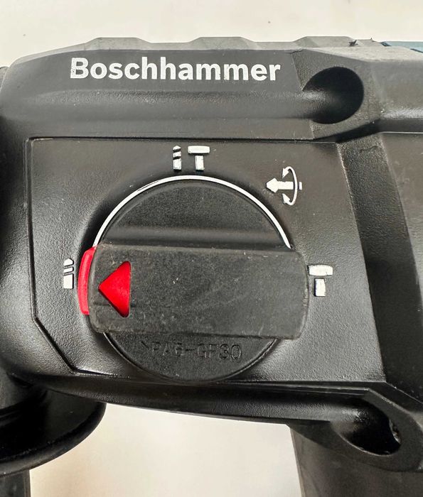 BOSCH GBH 18V-21 - Акумулаторен безчетков перфоратор като нов!