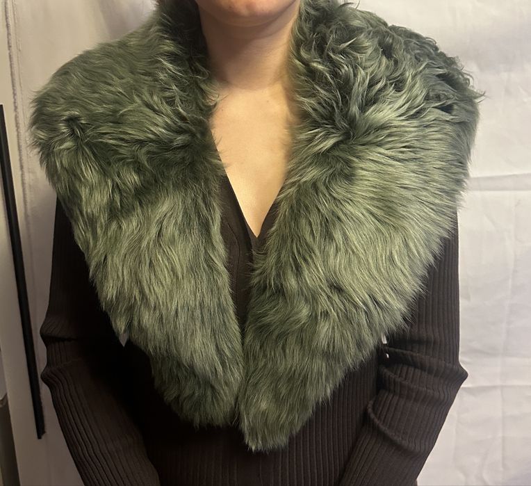 Guler din blană naturală