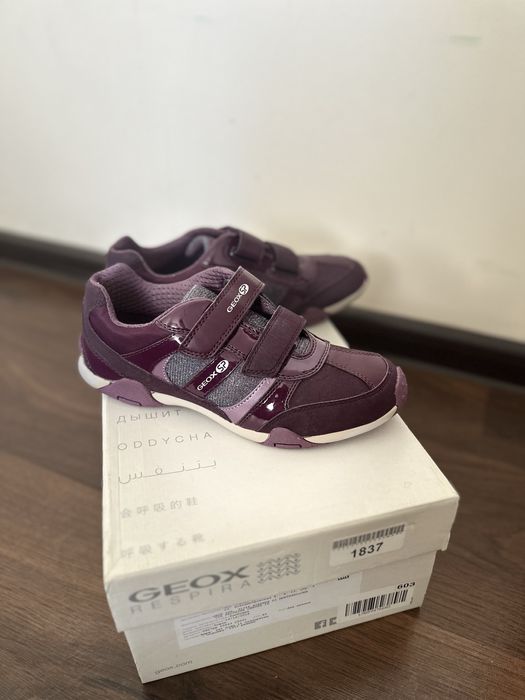 Кроссовки Geox новые