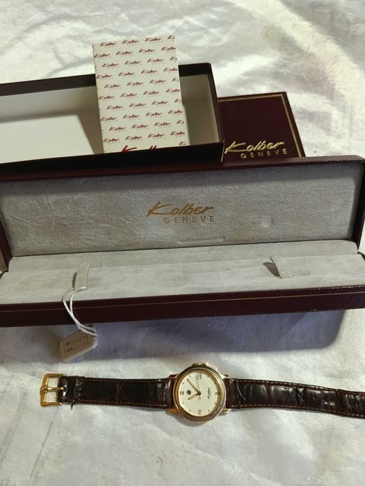 Мужские часы наручные механические с автоподзаводом швейцарские