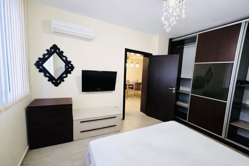 Продава се Тристаен апартамент в Асеновград - 103 кв.м за 634 €/кв.м - Снимка #11