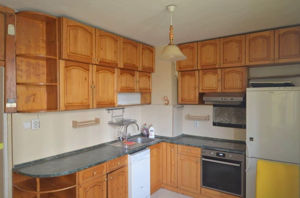 Дава се под наем Тристаен апартамент в София, Младост 3 - 86 кв.м за 713.49 € - Снимка #1