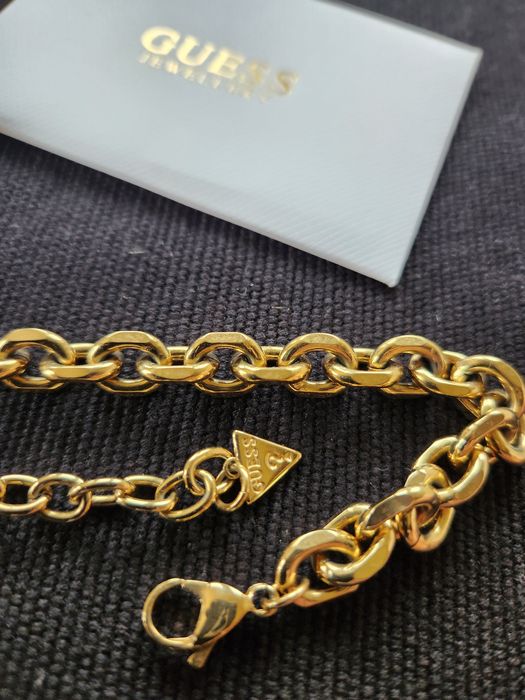 Дамско колие Guess