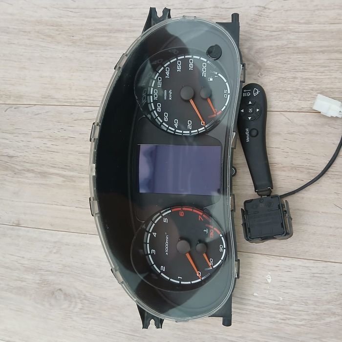 Продам щиток от приоры