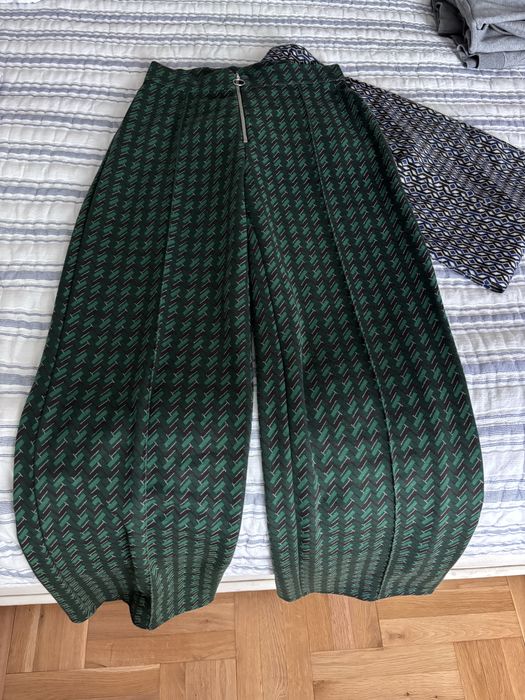 Zara панталон М размер