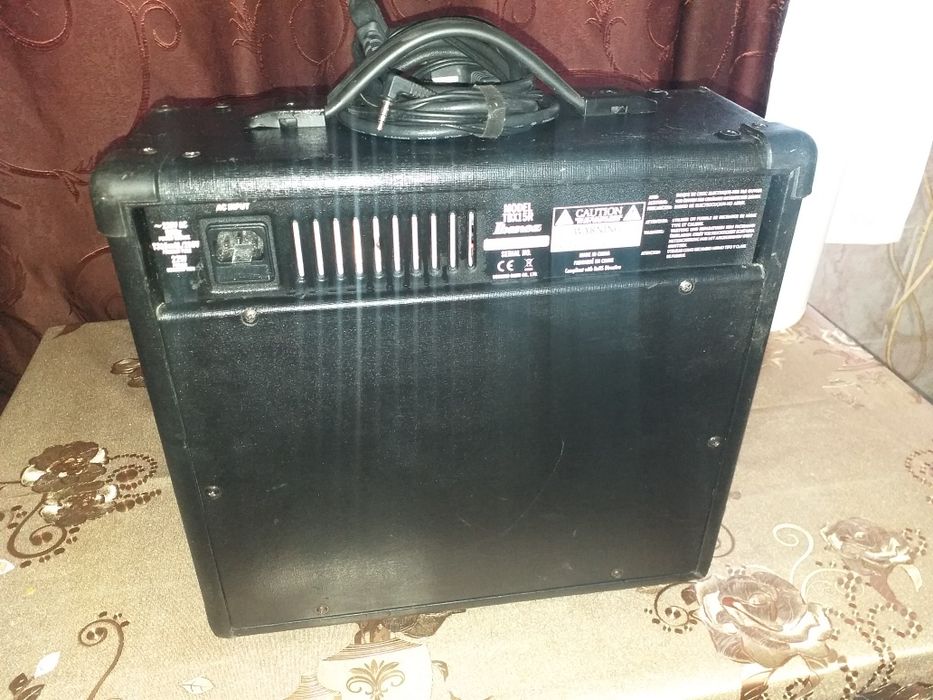 Ibanez TBX15R amplif chitară