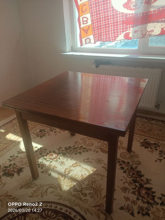 Кухонный Стол. В