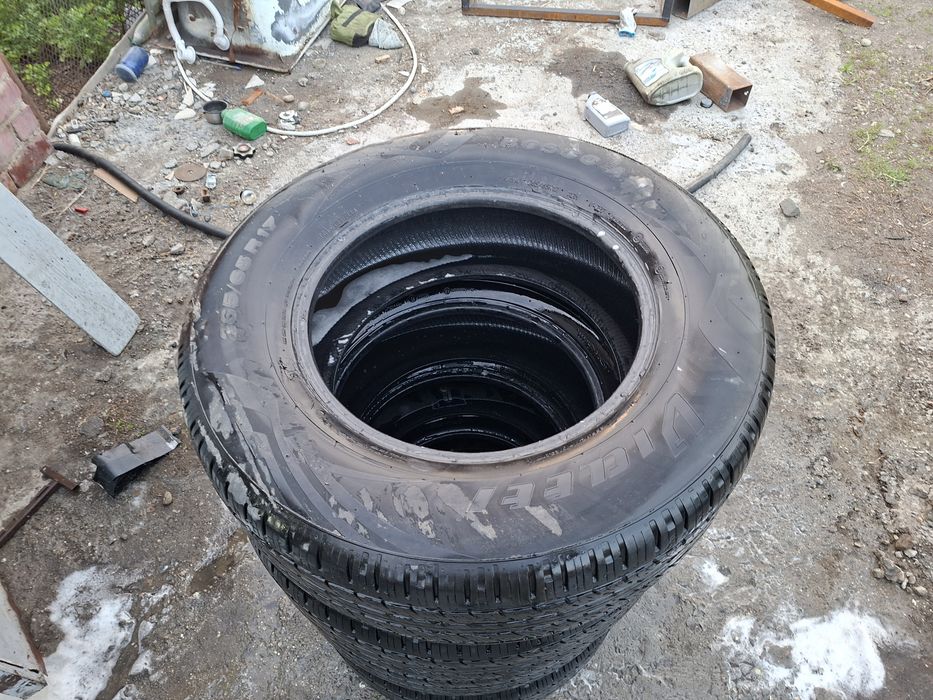 Продам резину 265/65/17