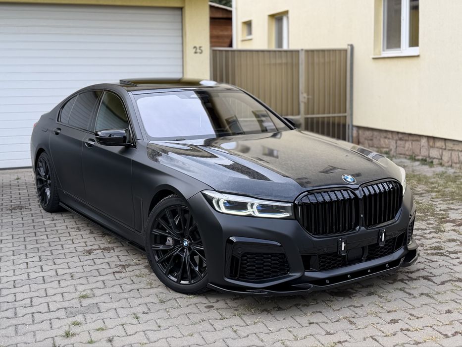 Bmw 750i xDrive/M-Sport/Maxton Design/Individual Schimb-Variante