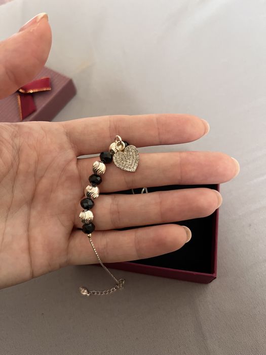 Гривна сребърна сърце подарък