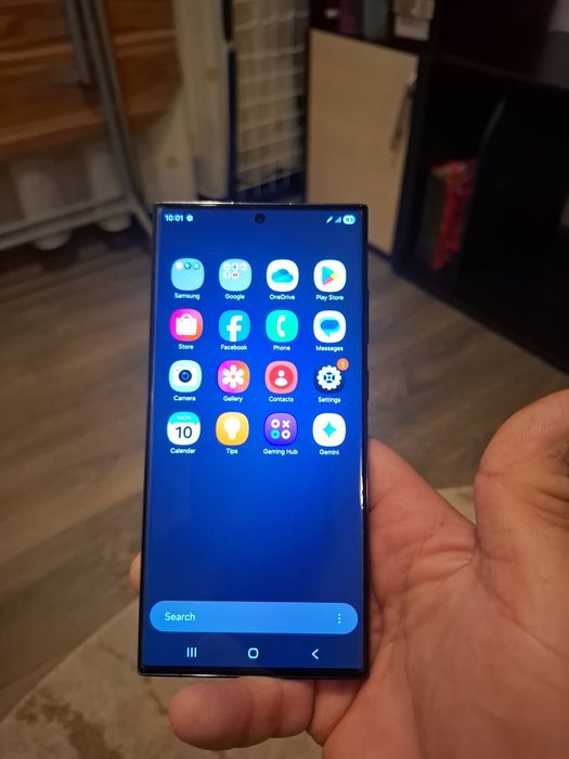Samsung S23 Ultra,cu 1 Terra memorie interna, 12GRAM, ca nou