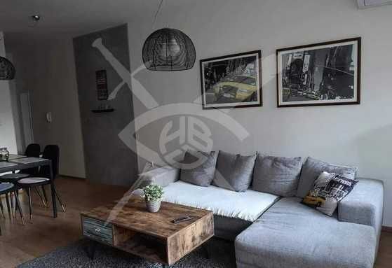 Дава се под наем Двустаен апартамент в Варна, Гръцка махала - 60 кв.м за 550 € - Снимка #2