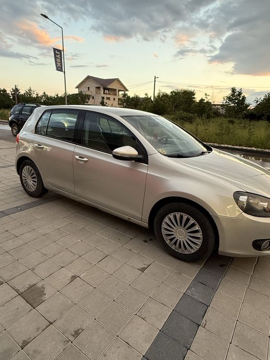 VOLKSWAGEN Golf 2011 — imagine 2