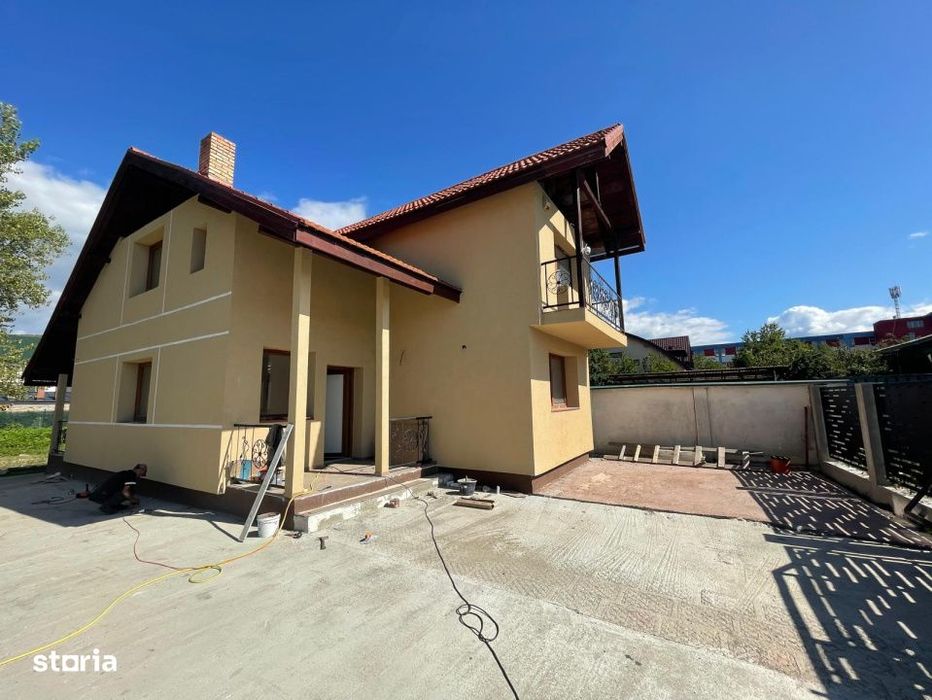 Casa noua P+1, 160 mp, teren 600 mp, compartimentare excelenta, Baia M