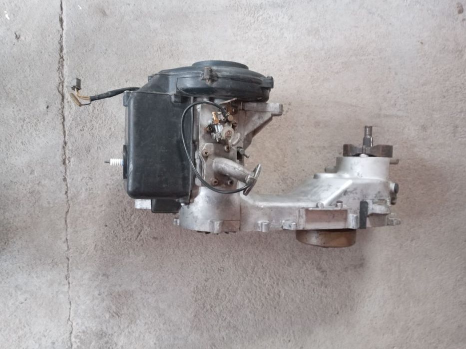 Строчно продою мотор