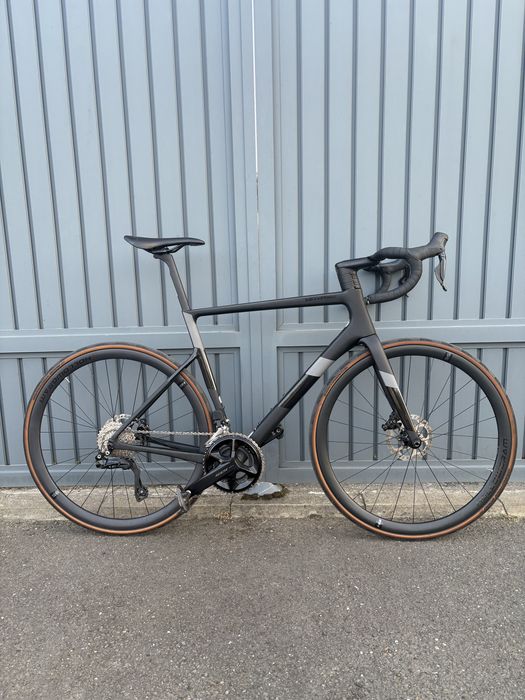 Cursieră Cannondale supersixevo carbon