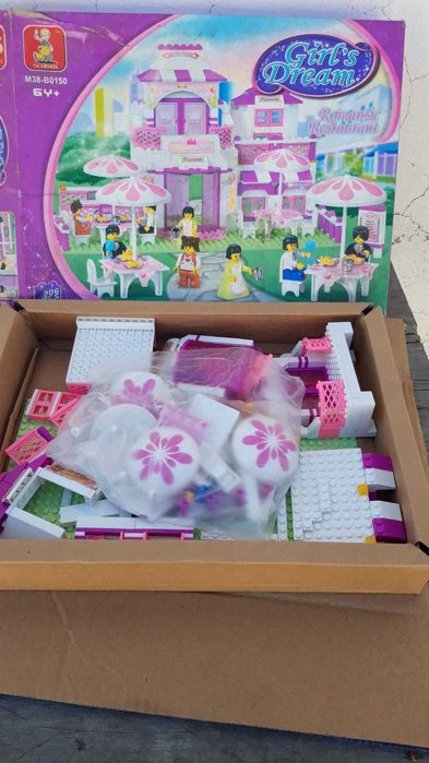 Детскии конструктор для девочки