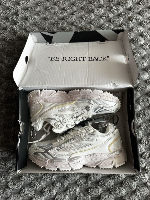 adidasi Off-White “Be Right Back” 42-44