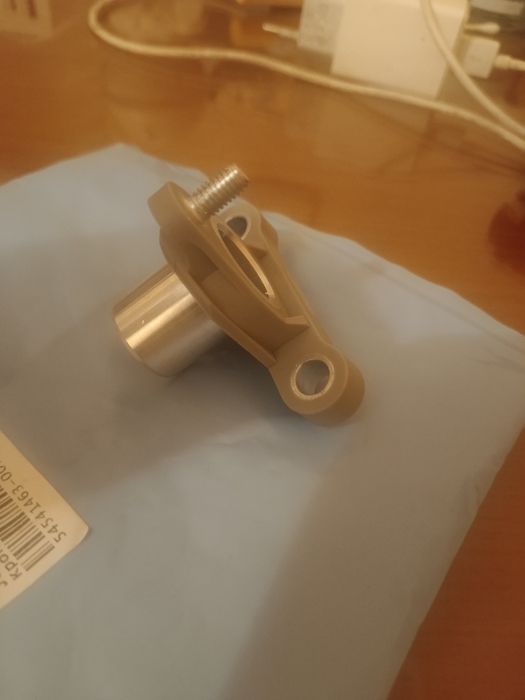 Продам датчик коленвала