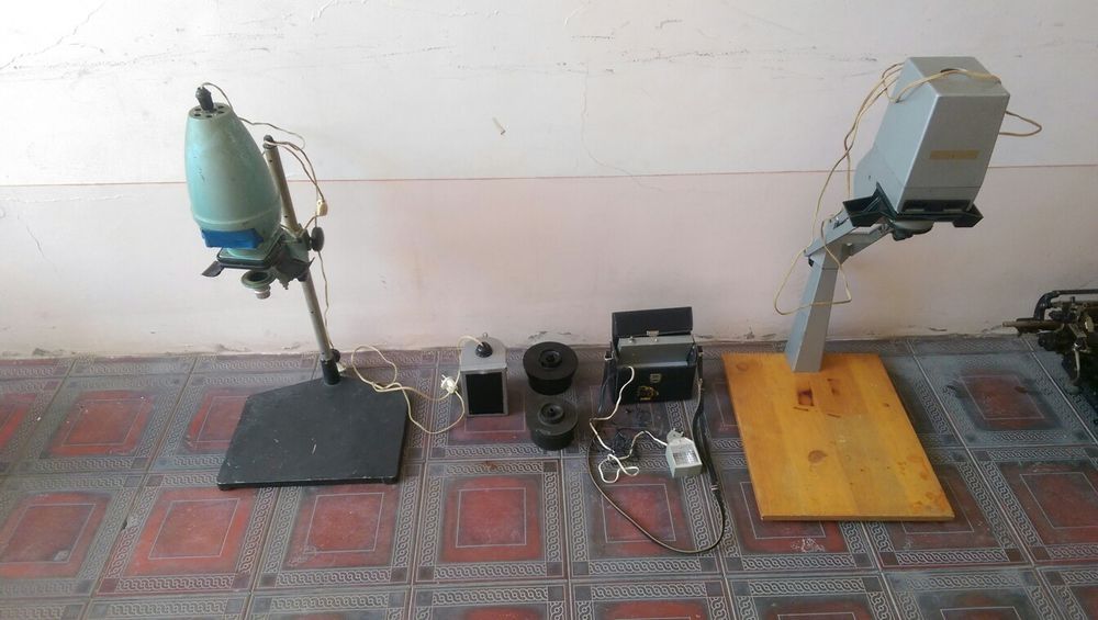 Всё из гаража, отдам дешево, антиквариат предметы фото салона