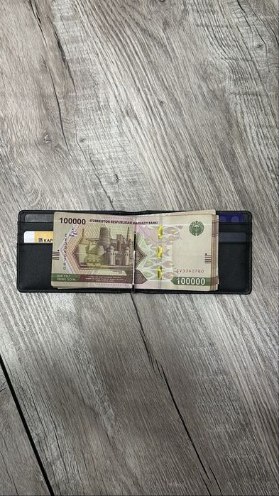 Продается кошелек(портмоне)