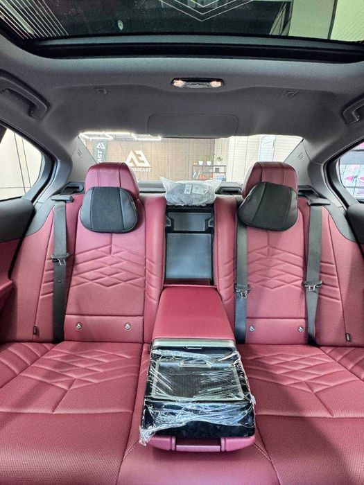 BMW i5 50L M sport sotuvga tayyor srochna