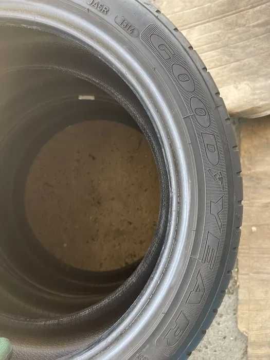 195/45 R16 Goodyear  Efficient Grip