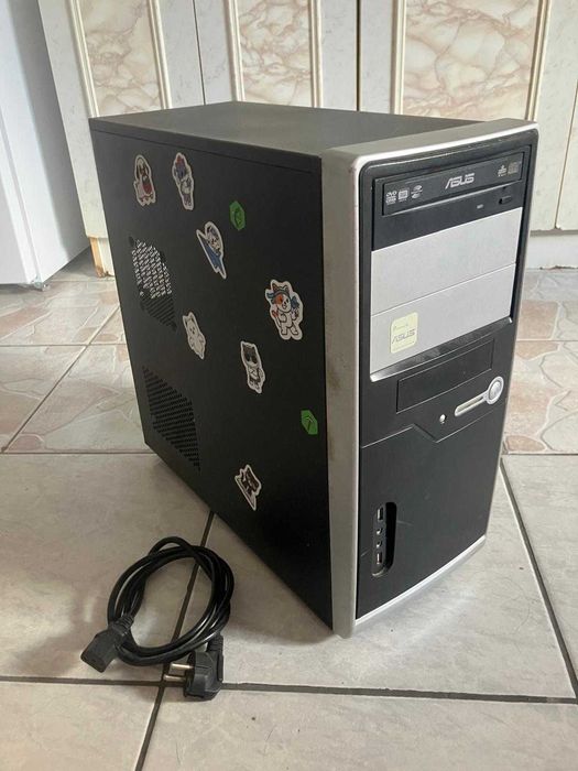 Unitate PC i5‑4460 / 16GB RAM / SSD 240GB / GT 630 1GB – Windows 10 activat