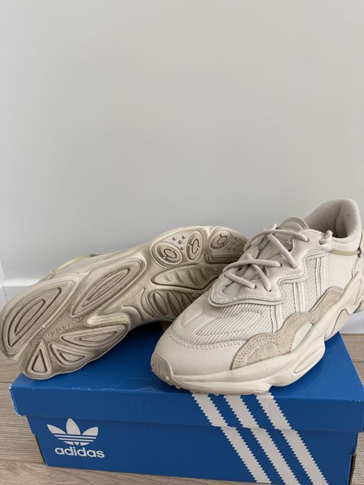 Маратонки Adidas OZWEEGO
