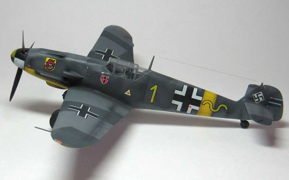 Сборная модель самолета Мессершмитт Bf 109 F-2 (Звезда, 1/48)