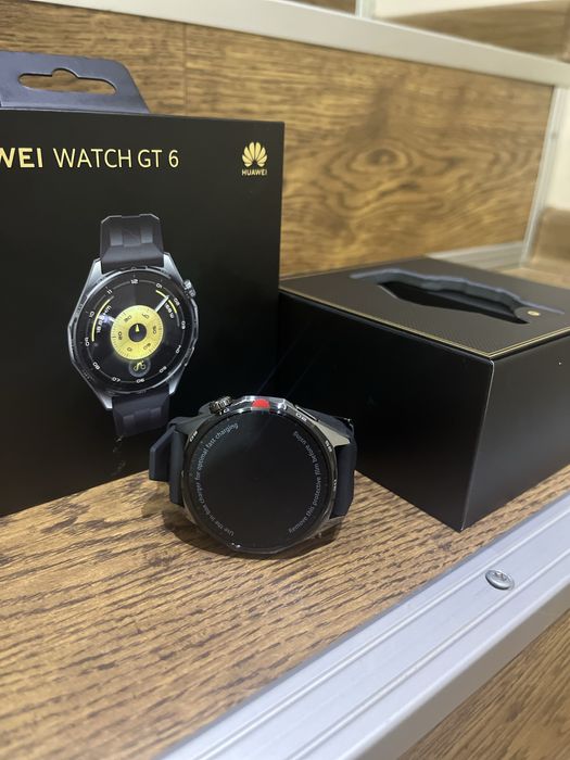 Чисто нов смарт часовник Huawei GT 6