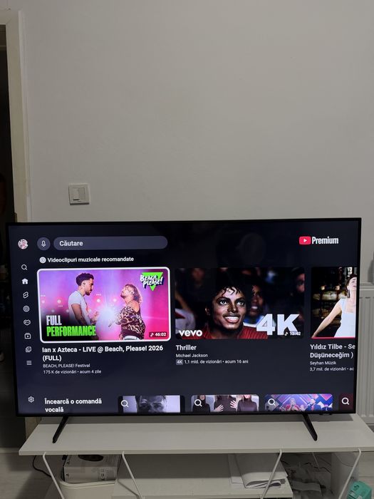 Televizor Smart 139cm Samsung UE55BU8072UXXH