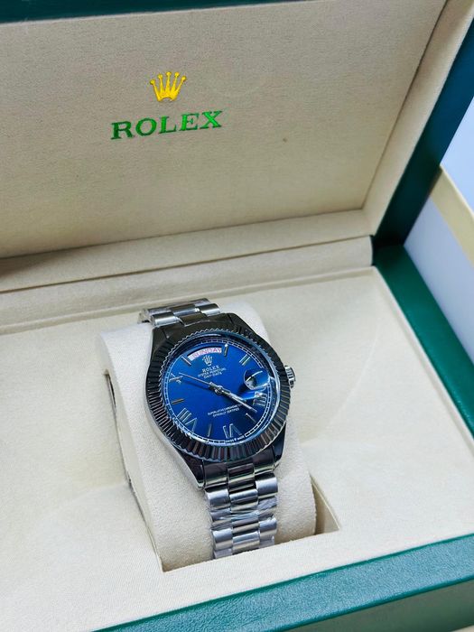 Кварцевые часы Rolex