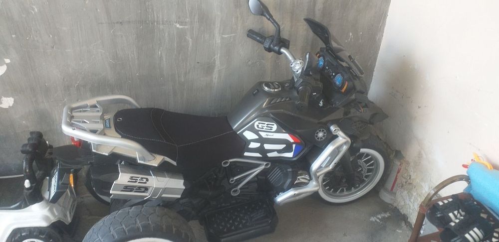 Motoskuter detskiy