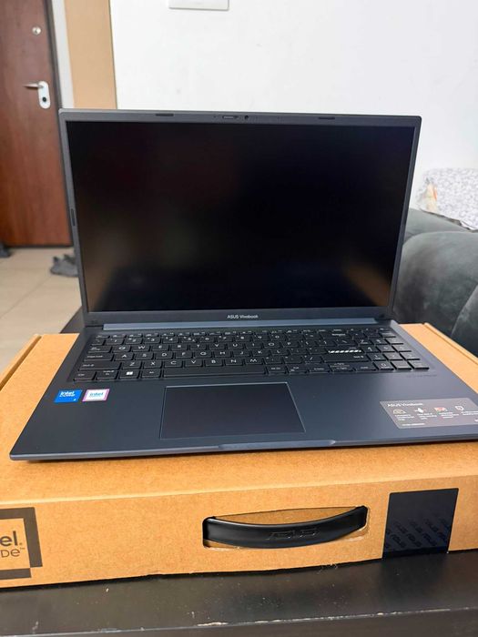 Laptop ASUS Vivobook 15 X1504VA, Intel Core 5 120U pana la 5.0GHz, 15.6'', Full HD, IPS, 16GB DDR5 RAM, 512GB SSD, Intel® Graphics, No OS,  NOU